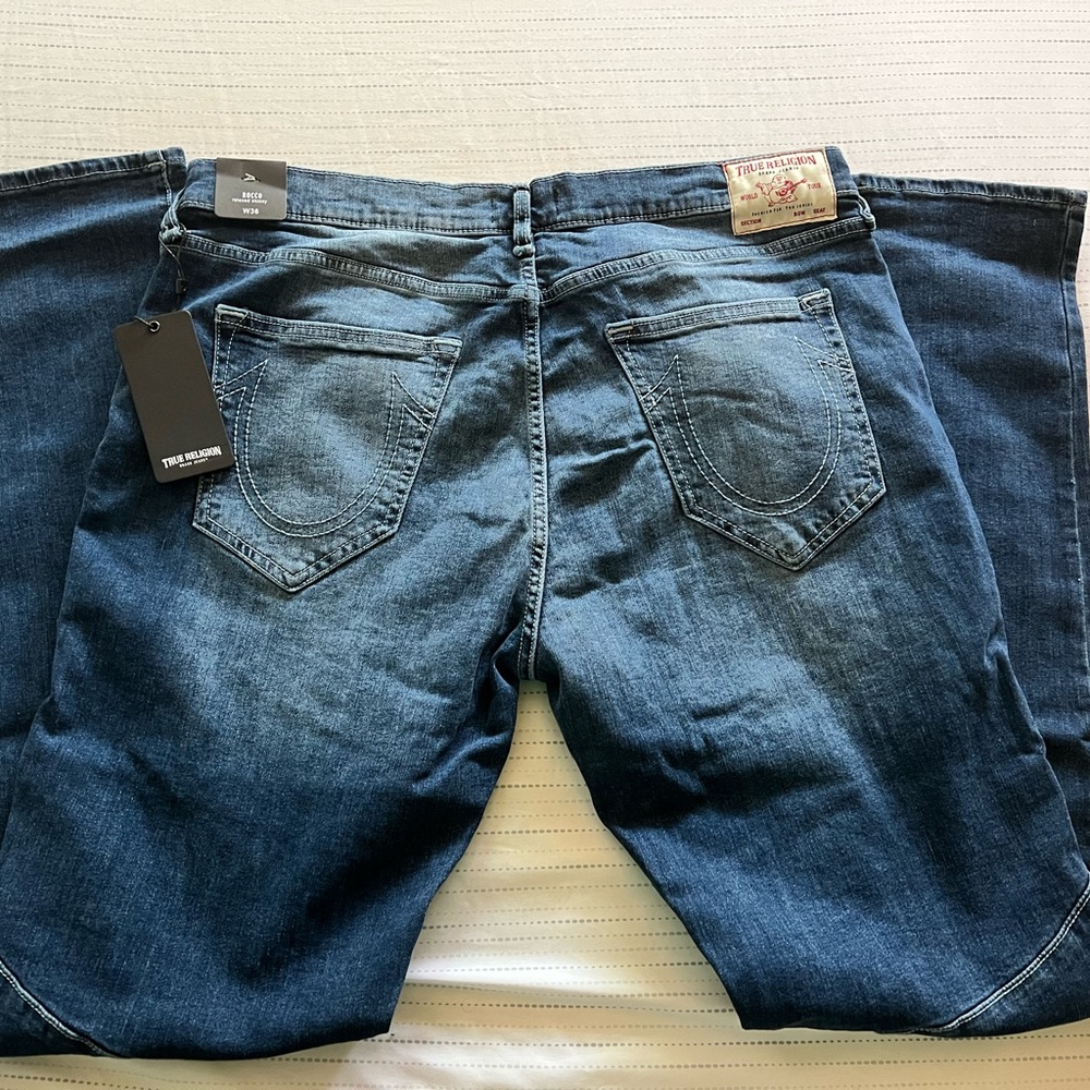 True Religion 36 Rocco Relaxed Skinny Jeans - Picture 3 of 16
